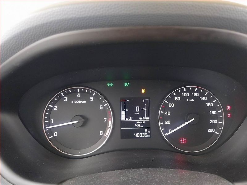 Hyundai i20 (2015) 1.2 - fotka 11 z 13