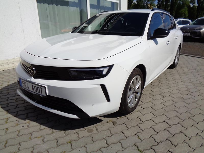 Opel Astra 1,2T SportsTourer,Edition,Komf - fotka 2 z 24