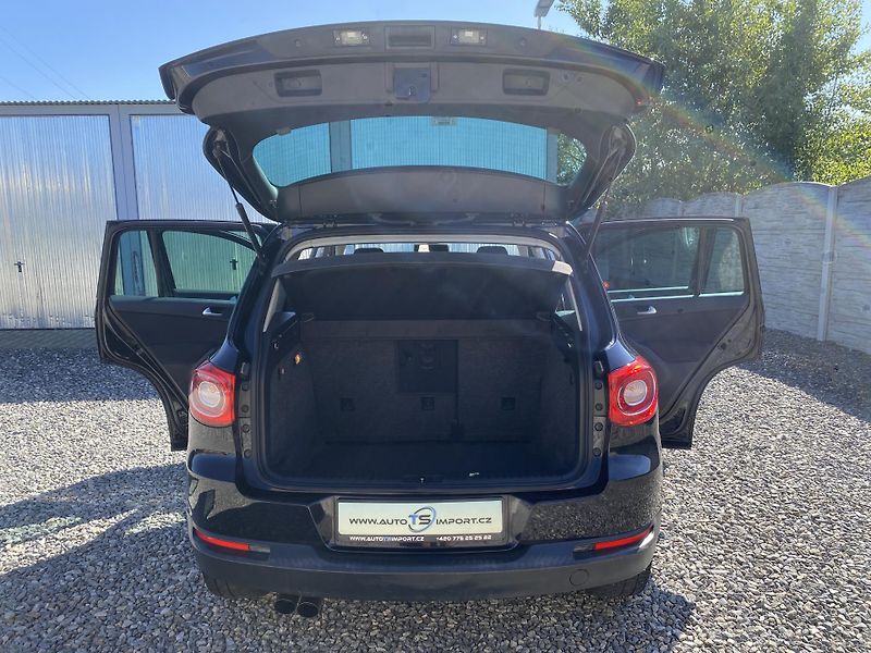 Volkswagen Tiguan 2.0TDi 4x4 135PS GOAL PĚKNÝ!!! - fotka 141 z 166