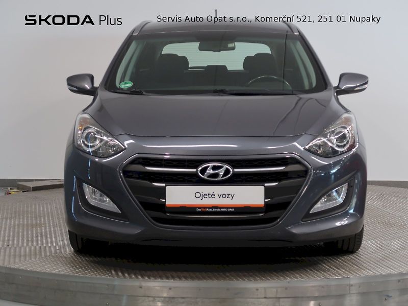 Hyundai i30 (2017) WEEKEND 1.6GDI 99KW - fotka 4 z 30