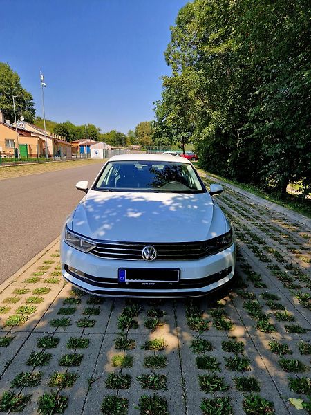 Volkswagen Passat (2016) B8 2.0TDi Highline 140kW - fotka 2 z 19