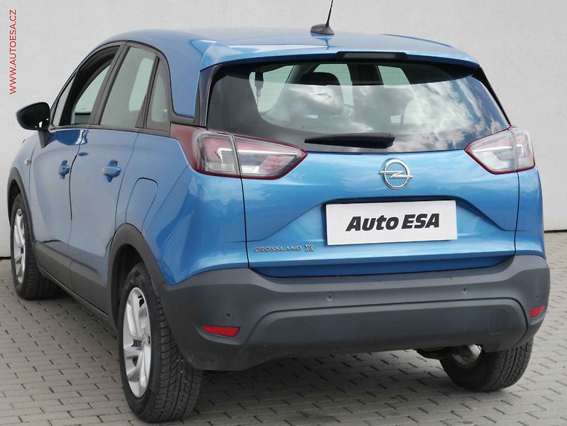 Opel Crossland X (2018) 1.2 PT, AC, tempo, park.asist - fotka 6 z 19