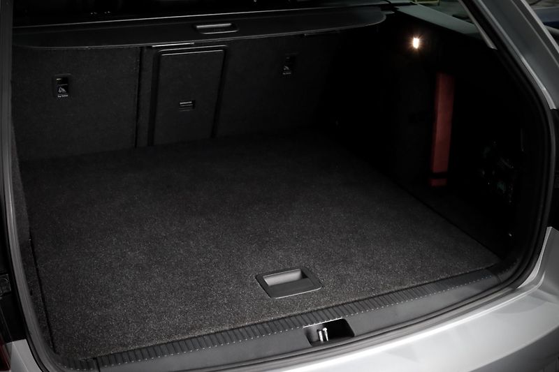 Škoda Octavia 3 FL Combi 1.4 TSI 110 kW - fotka 31 z 31