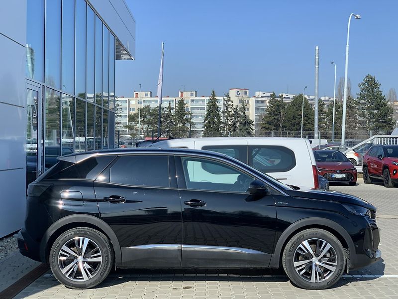 Peugeot 3008 ALLURE PACK 1.6 PHEV 165kW AT8 - fotka 10 z 29