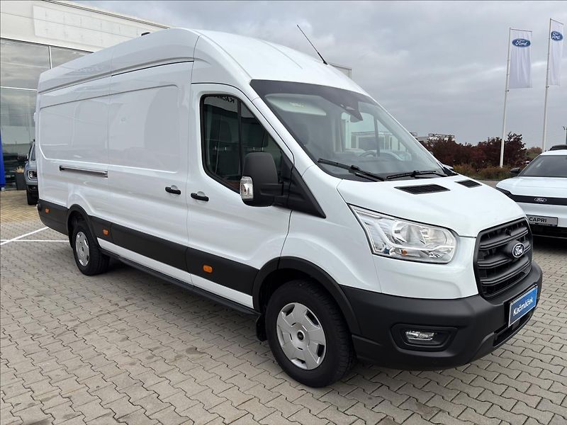 Ford Transit 2,0 EcoBlue 121kW L4 DPH - fotka 7 z 43
