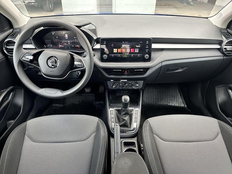 Škoda Fabia (2024) 1.0 TSI Selection - fotka 5 z 25