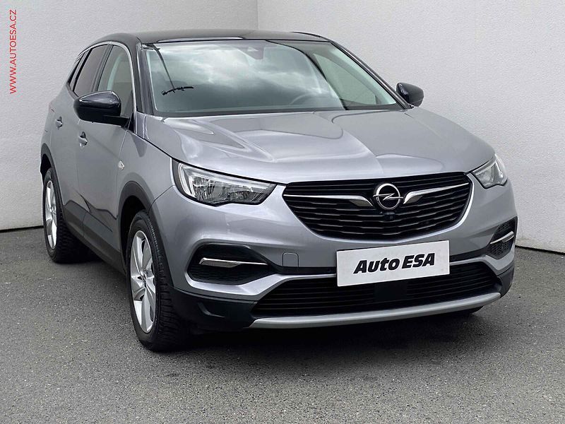 Opel Grandland X (2019) 1.6 T, Innovation, AT, TZ - fotografie inzerátu