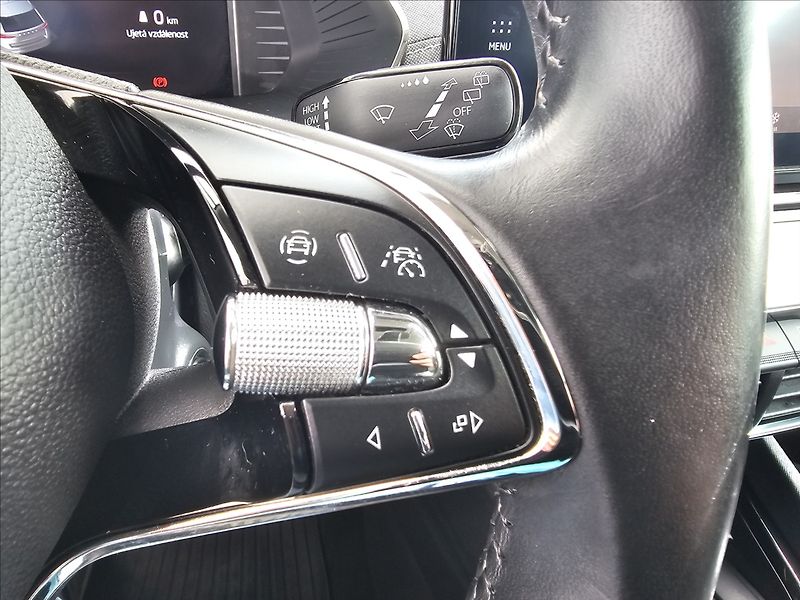 Škoda Octavia IV 1,5TSi Style LED ČR DPH - fotka 17 z 39