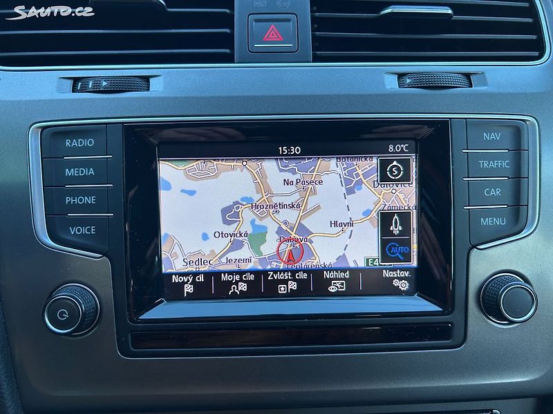Volkswagen Golf (2015) 1.6 TDi 81KW servisni kniha - fotka 25 z 44