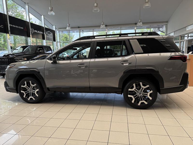 Subaru Outback 2,4T Premier XT - fotka 2 z 58