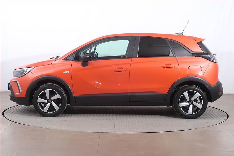 Opel Crossland X (2022) 1.2 Turbo, Serv.kniha - fotka 3 z 20