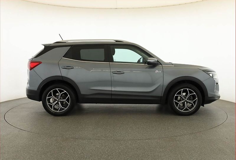 SsangYong Korando (2024) 1.5 T-GDI - fotka 6 z 18
