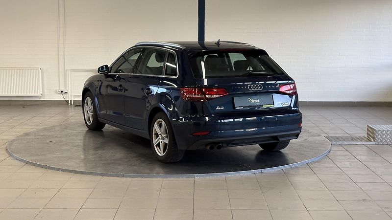 Audi A3 - fotka 2 z 6