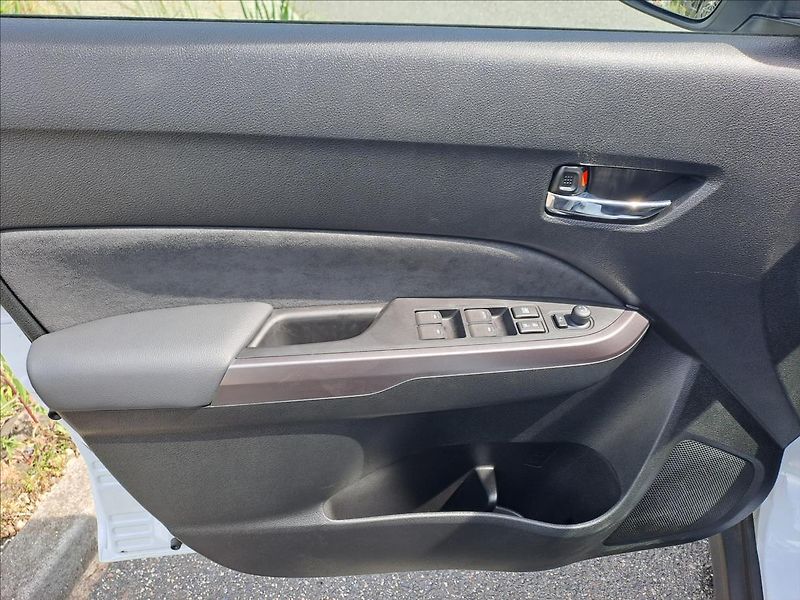 Suzuki Vitara (2025) 1,5 Elegance AllGrip 6AGS - fotka 9 z 17