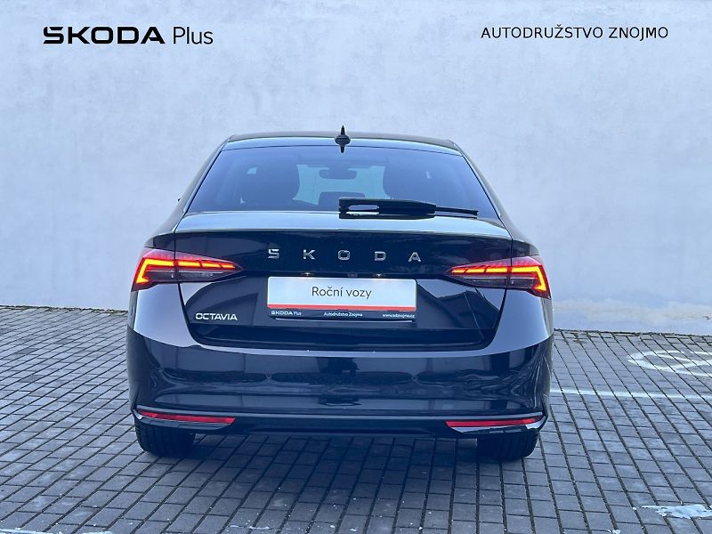 Škoda Octavia (2025) 2,0TDI 110KW DSG TOP SELECTION - fotka 19 z 22