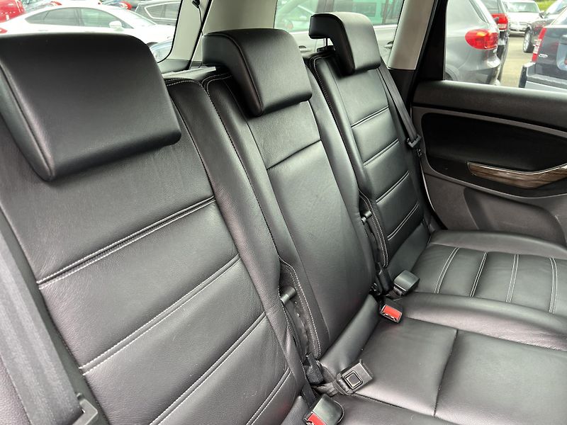 Ford C-MAX GHIA 2.0TDCi AUTOMAT TEMPOMAT - fotka 28 z 41