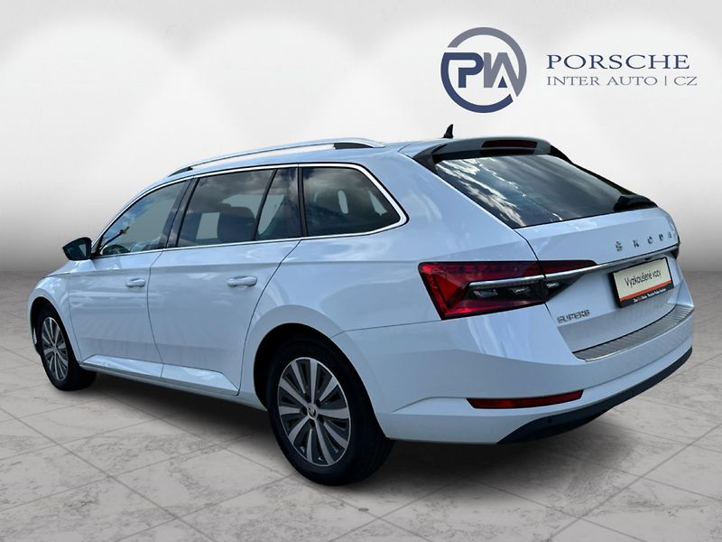 Škoda Superb STYLE TDI 110/2.0 M6 - fotka 4 z 24