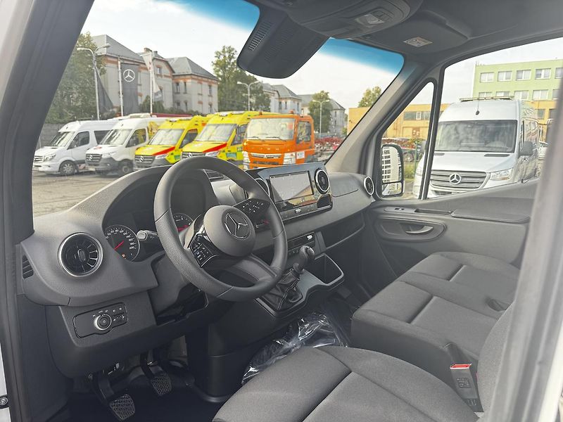 Mercedes-Benz Sprinter (2025) 317 CDI / KW PRO / XL - fotka 13 z 20
