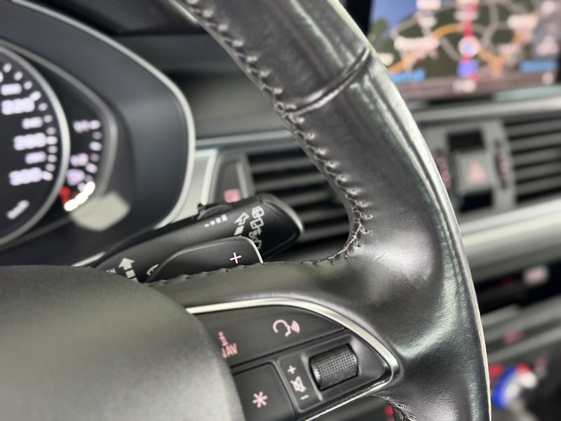 Audi A6 3,0TDI Q*180kW*NočníVidění*HUD - fotka 29 z 39