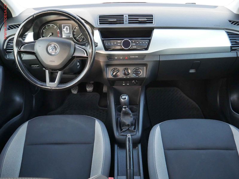 Škoda Fabia (2015) 1.2 TSi, ČR, AC - fotka 7 z 16