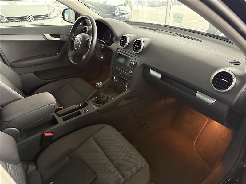 Audi A3 1,2   TFSI 77kW - fotka 9 z 21