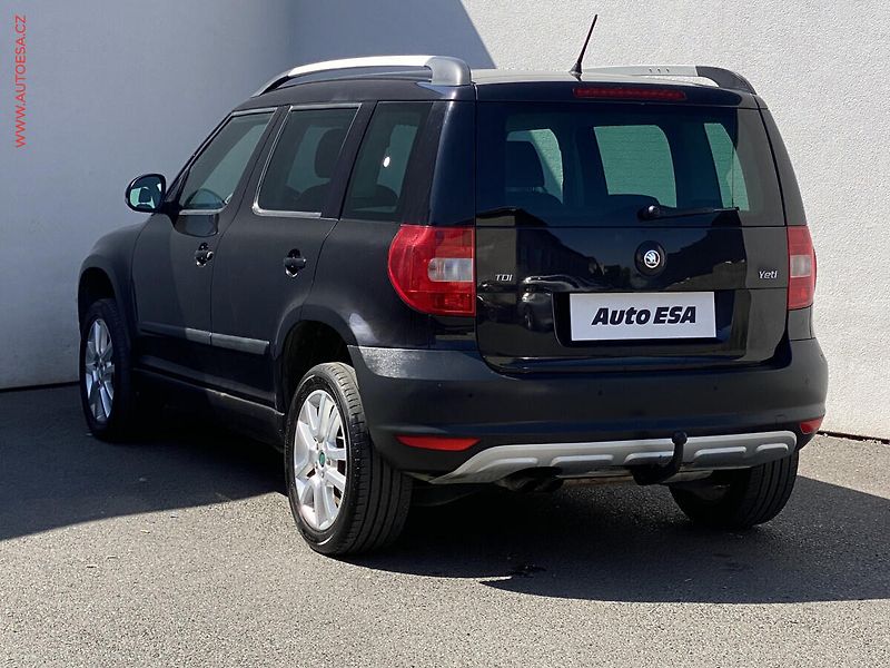 Škoda Yeti (2012) 2.0 TDi, Ambiente, TZ - fotka 6 z 16