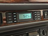 Jaguar XJS CONVERTIBLE 4.0 R6 AUT 1.maj - náhled 27