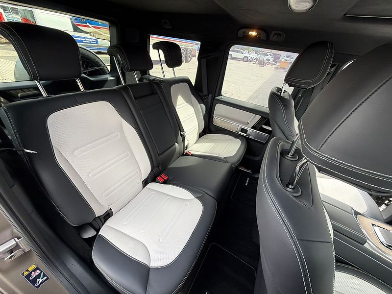 Mercedes-Benz Třídy G 580 s technologií EQ - fotka 28 z 42