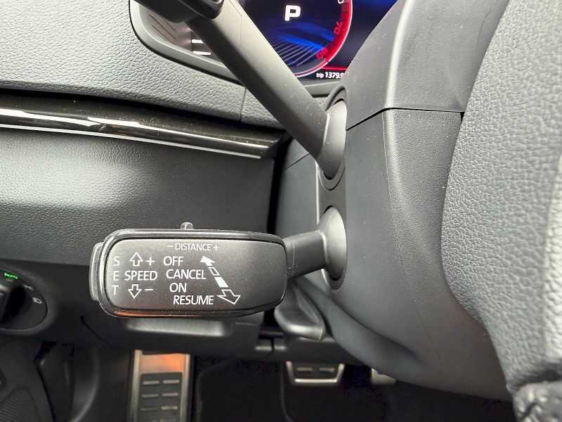 Škoda Karoq (2025) 1.5 TSI 110KW DSG SportLine - fotka 13 z 35