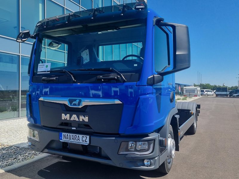 MAN TGL 12.220 KONTEJNER 8T - fotka 39 z 49