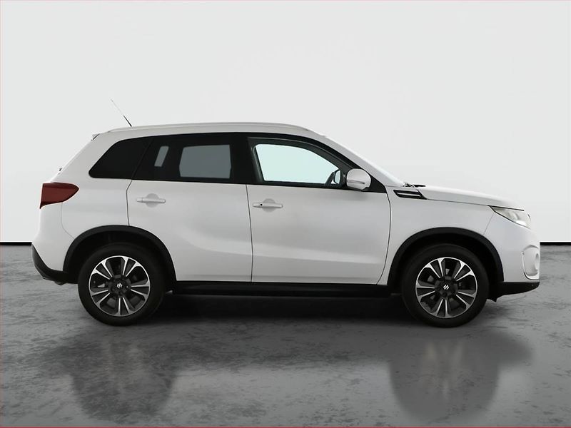 Suzuki Vitara (2023) Elegance 1.4 BoosterJet, 4X4 - fotka 6 z 14