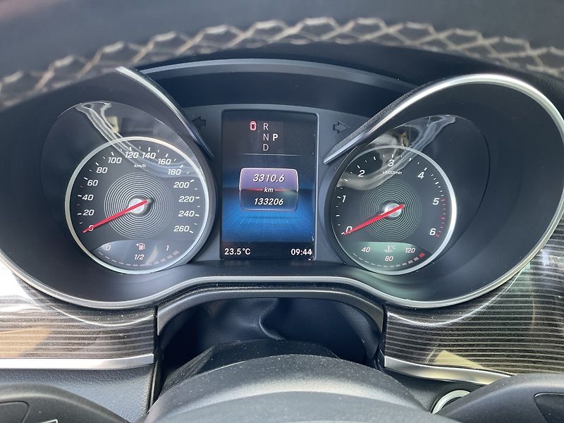 Mercedes-Benz Třídy V 300D 4MATIC Panorama nez.top. - fotka 10 z 10