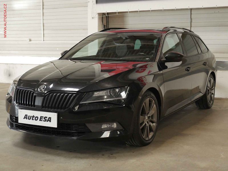 Škoda Superb (2018) 2.0 TDI 4x4, ČR, DSG, navi - fotka 3 z 23