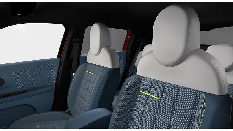 Fiat Grande Panda (2026) La Prima 1.2 Turbo Hybrid 110k - fotka 7 z 7