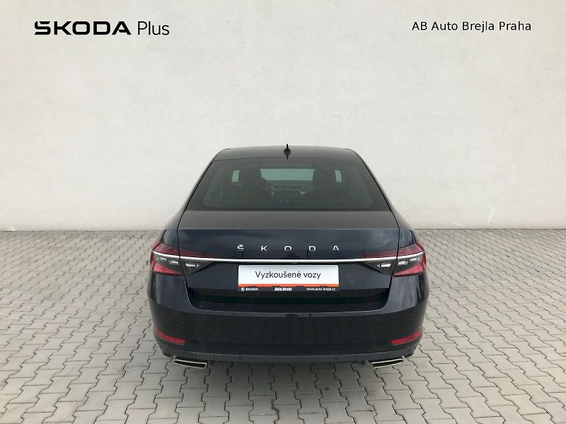 Škoda Superb (2020) GRT L K TS 200/2.0 A7A - fotka 14 z 35
