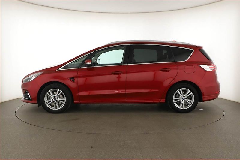 Ford S-MAX (2021) Hybrid - fotka 3 z 18