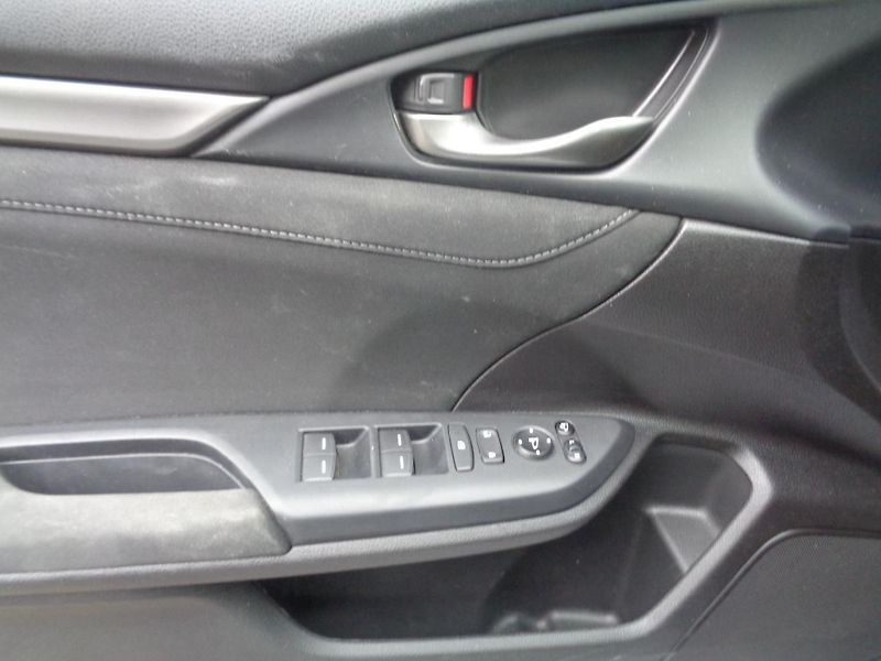 Honda Civic 1,0 - fotka 14 z 18