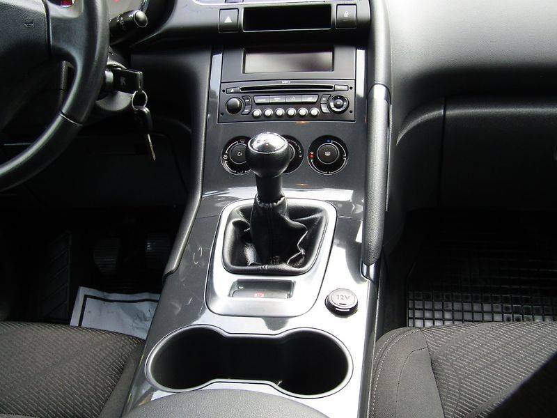 Peugeot 3008 (2010) 1.6 16V 88kW  TOP QUALITY - fotka 17 z 38