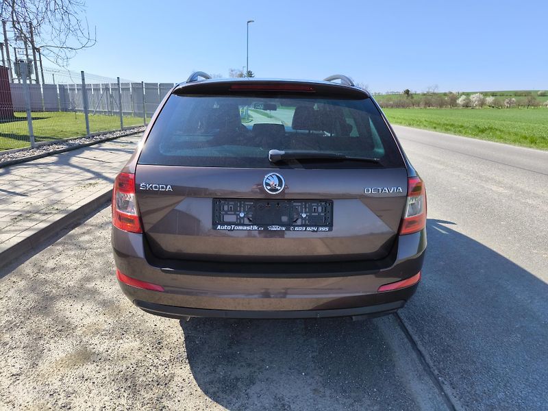 Škoda Octavia (2014) 1,6TDI DSG STYLE*VELKÝ SERVIS* - fotka 6 z 58