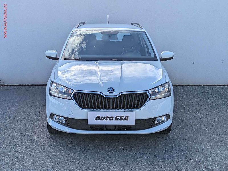 Škoda Fabia (2018) 1.0 TSI, ČR, Ambition - fotka 2 z 15