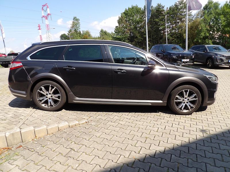 Peugeot 508 (2015) SW RXH 2,0 HDi 180 EAT6 - fotka 11 z 47