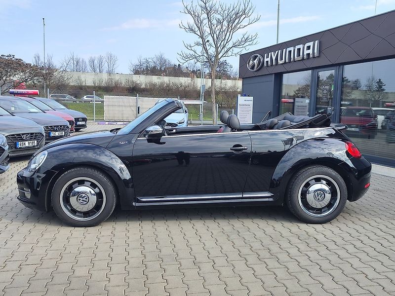 Volkswagen New Beetle 1.6 TDI/77kW Cabrio - fotka 14 z 33