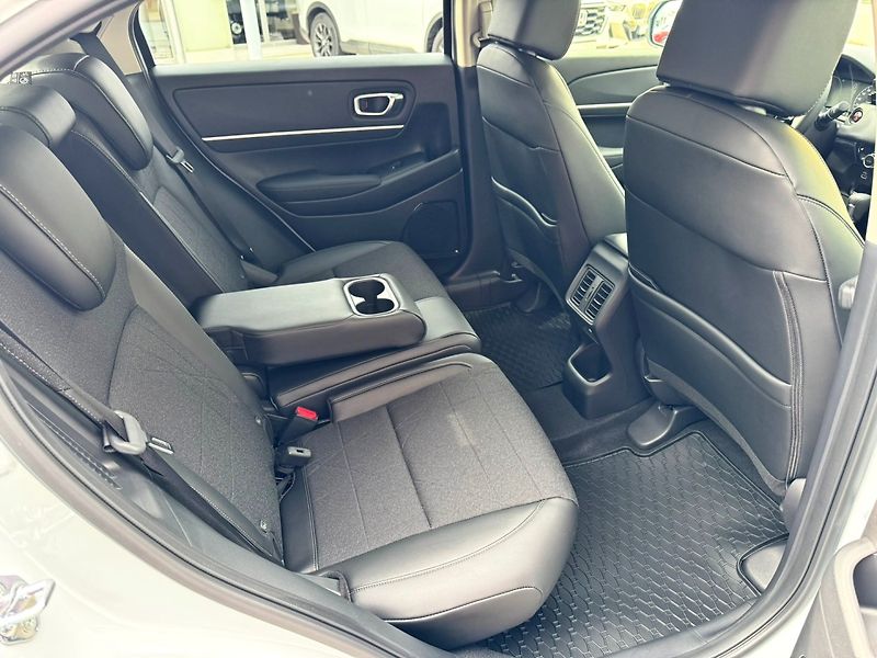 Honda HR-V (2026) 1.5 e:HEV Advance MR27 SKLADEM - fotka 22 z 44