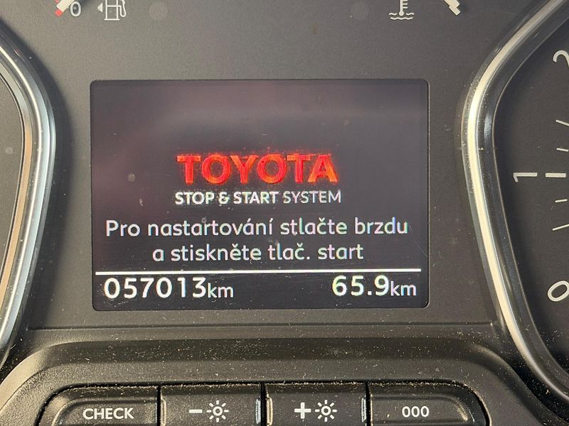 Toyota ProAce Verso 2.0-1.MAJ-DPH-AUT-BUSINESS - fotka 26 z 33