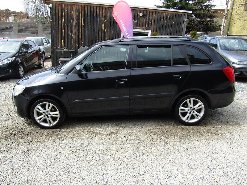 Škoda Fabia (2008) 1.4 16V  63kW  SPORT - fotka 3 z 38
