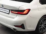BMW Řada 3 320d xDrive - náhled 9