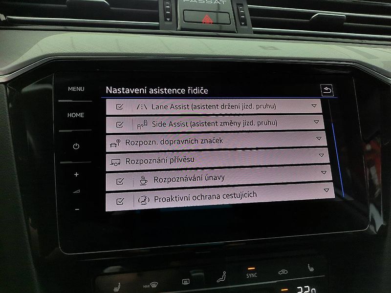 Volkswagen Passat Variant (2023) 2.0 TDI (110kW/150k) DSG, Busi - fotka 17 z 29
