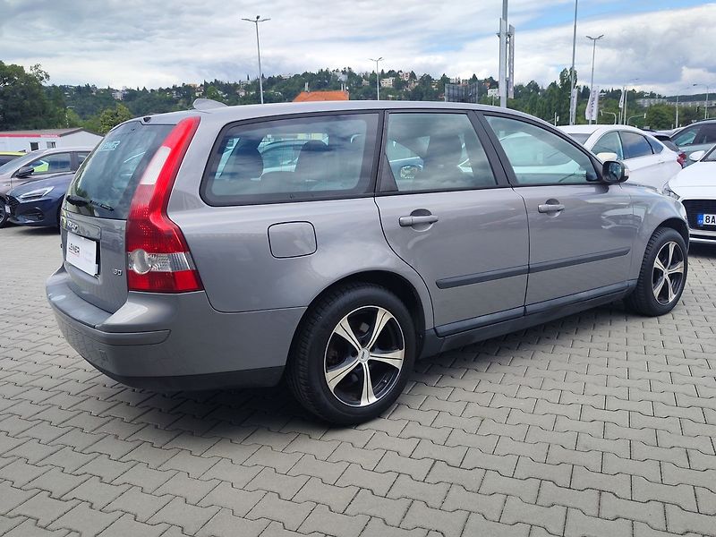 Volvo V50 1.6D/80kW - fotka 5 z 22