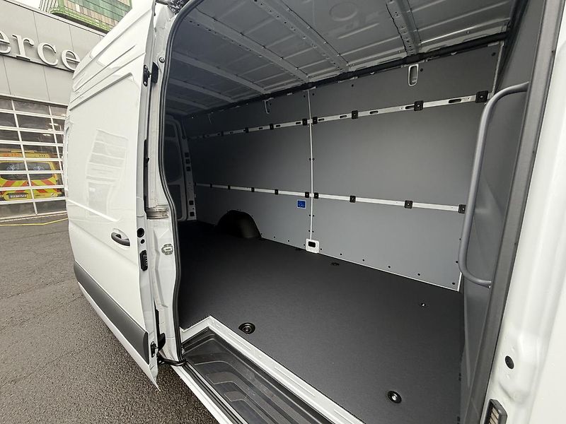 Mercedes-Benz eSprinter (2026) 314/ KW PRO/L/81 kWh - fotka 11 z 18
