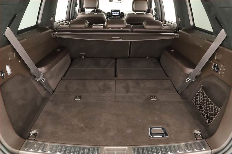 Mercedes-Benz GLS (2019) 500 4MATIC - fotka 19 z 20